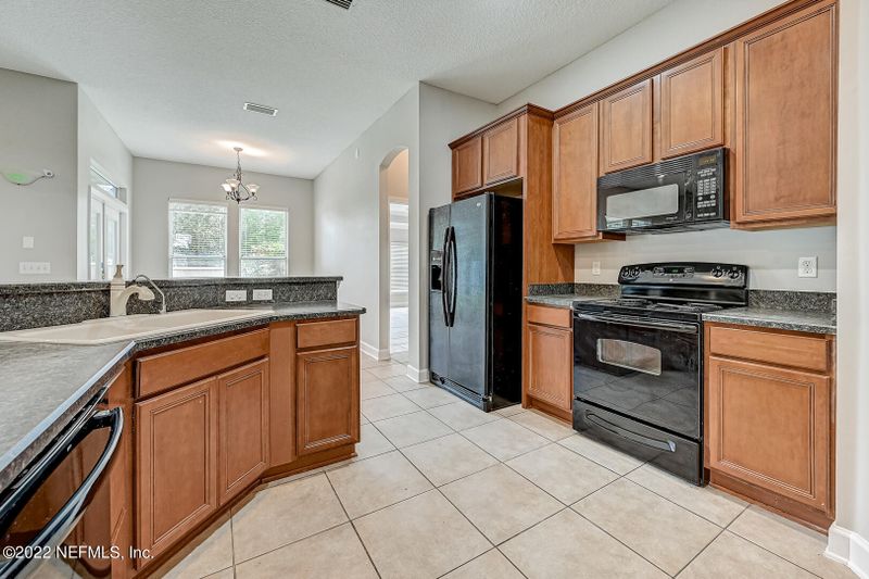 12312 Dewhurst Cir, Jacksonville, FL 32218