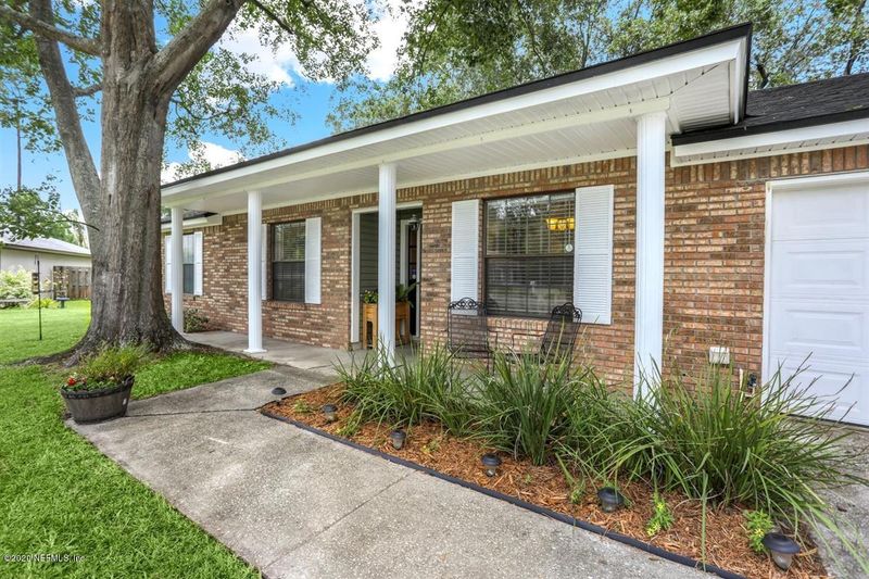 12317 Leafy Tree Ln, Jacksonville, FL 32258