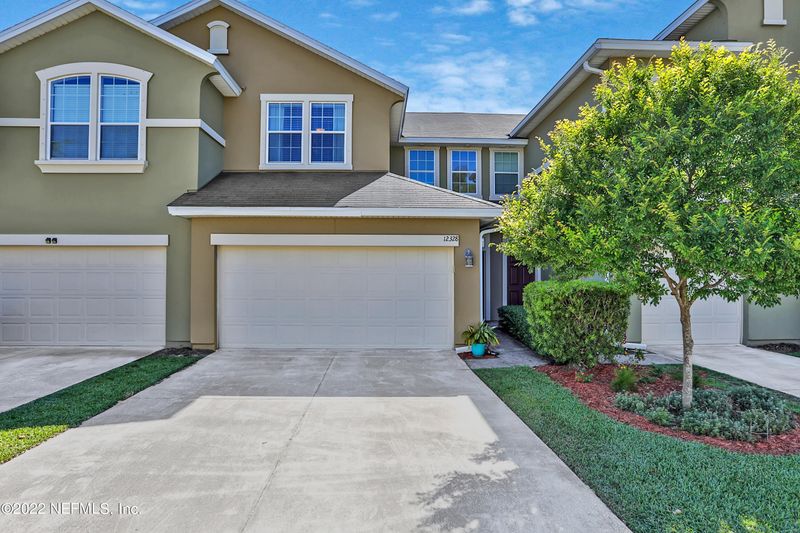 12328 Sand Pine Ct, Jacksonville, FL 32226