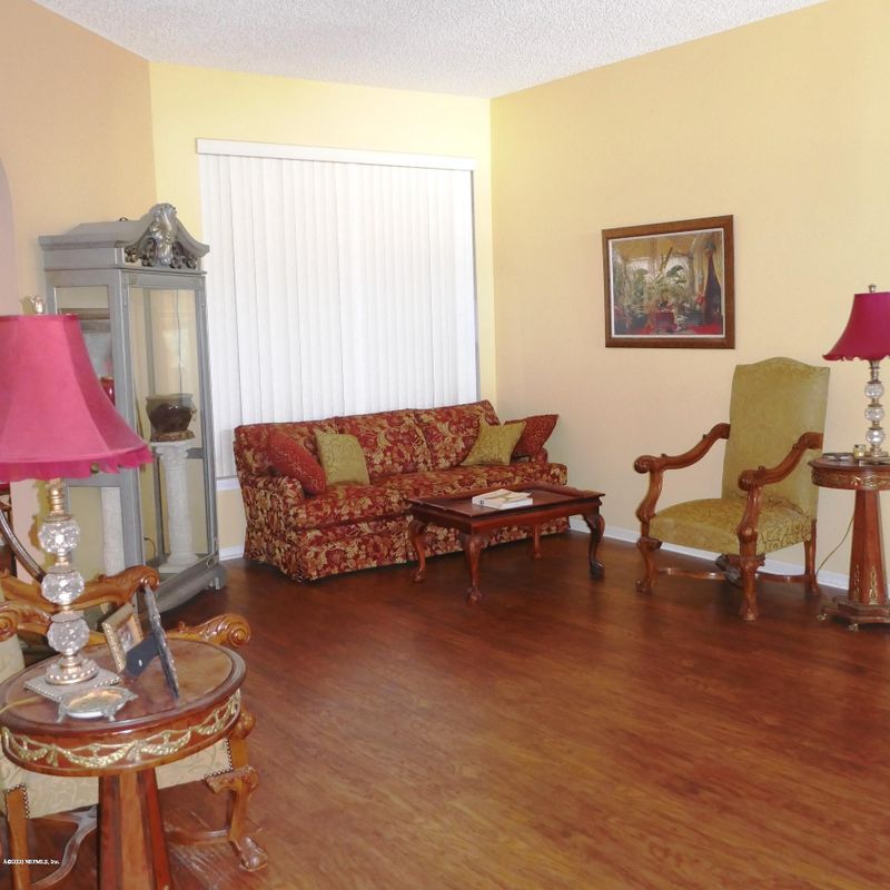12330 York Harbor Dr, Jacksonville, FL 32225
