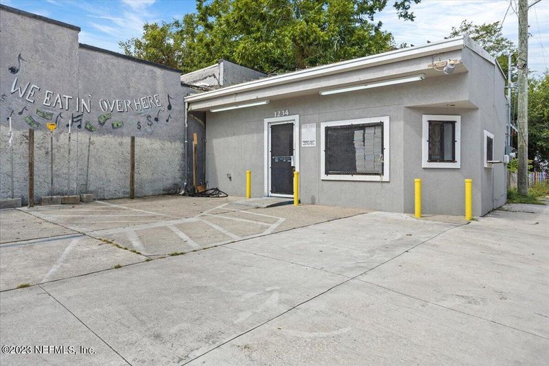 1234 Florida Ave, Jacksonville, FL 32206