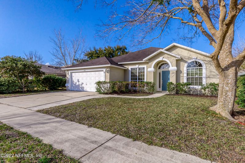 12341 Harbor Winds Dr N, Jacksonville, FL 32225