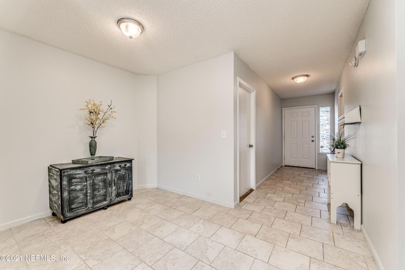 12348 Silent Brook Trl N, Jacksonville, FL 32225