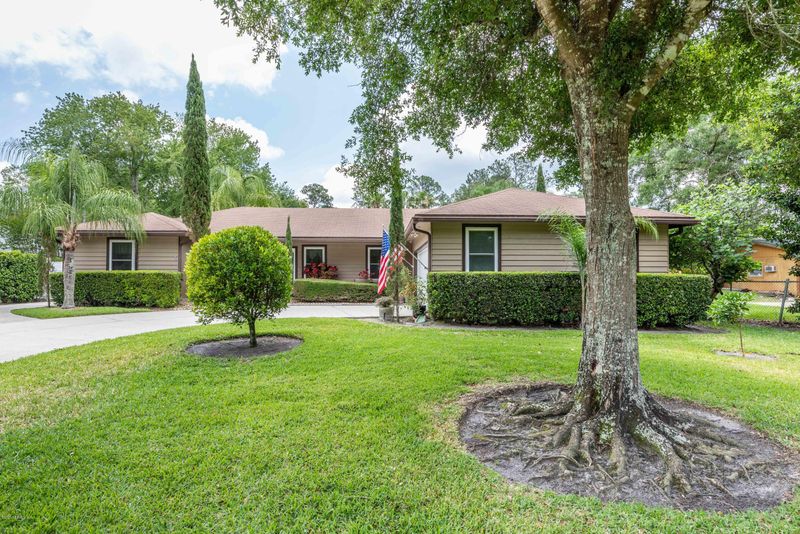 12351 Tracy Ann Rd, Jacksonville, FL 32223