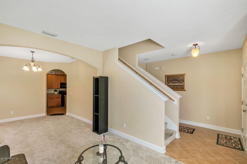 12355 Cadley Cir, Jacksonville, FL 32219