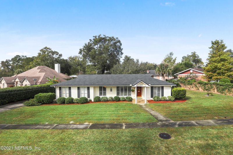 1236 Estoril Dr, Jacksonville, FL 32216
