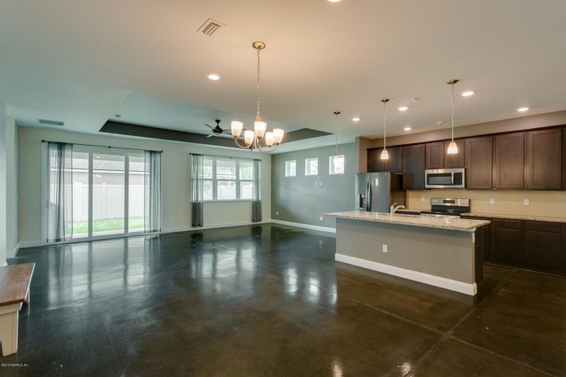 12367 Sacha Rd, Jacksonville, FL 32226