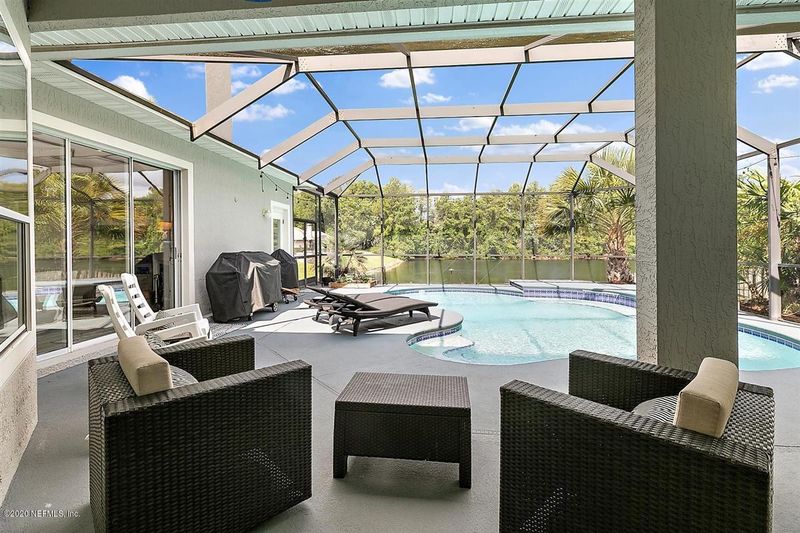 1237 Lake Parke Dr, St Johns, FL 32259
