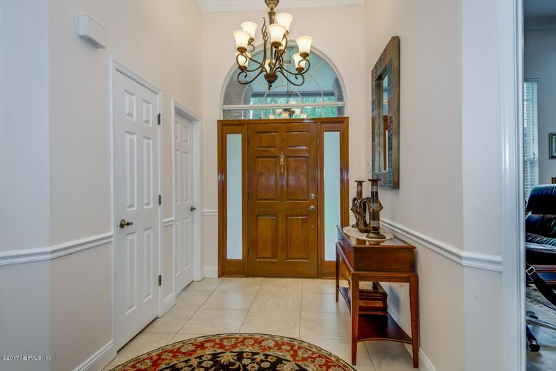 1237 Willow Oaks Dr E, Jacksonville Beach, FL 32250