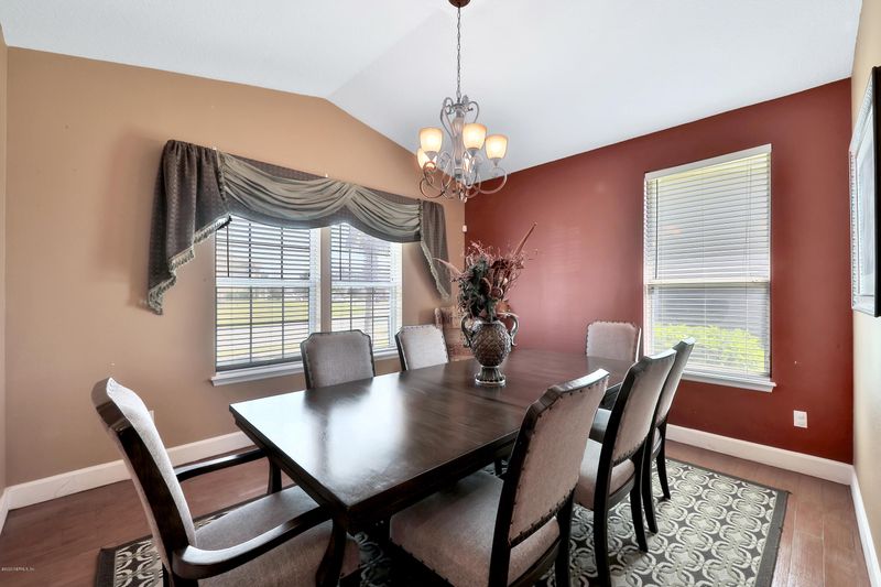 12373 Cadley Cir, Jacksonville, FL 32219