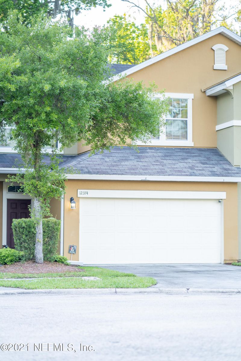 12374 Sand Pine Ct, Jacksonville, FL 32226
