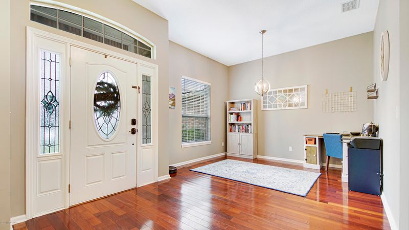 12381 Soaring Flight Dr, Jacksonville, FL 32225