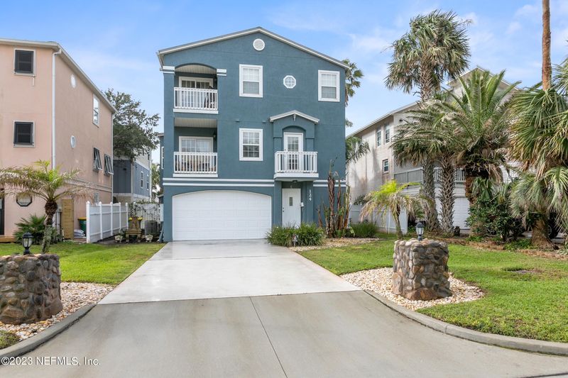 124 11th Ave S #C, Jacksonville Beach, FL 32250