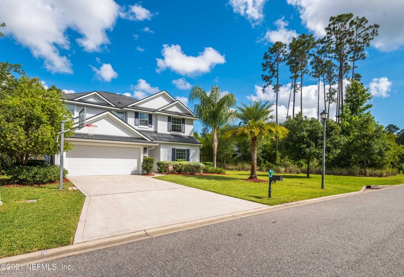 124 Longwood St, St Johns, FL 32259