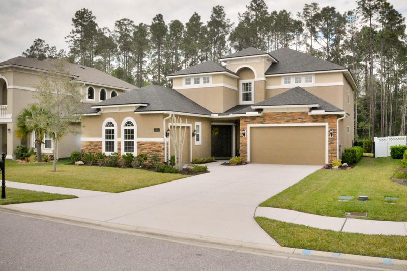 124 Woodcross Dr, St Johns, FL 32259