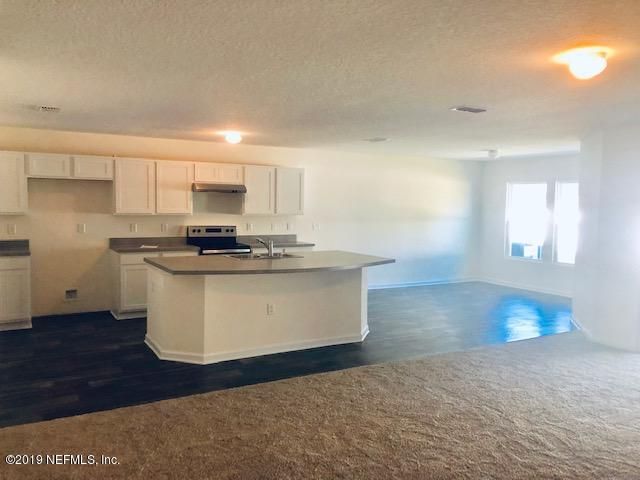 12410 Orchard Grove Dr, Jacksonville, FL 32218
