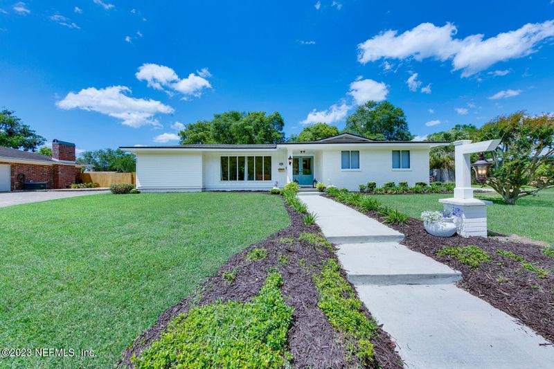 1244 Jamaica Rd E, Jacksonville, FL 32216