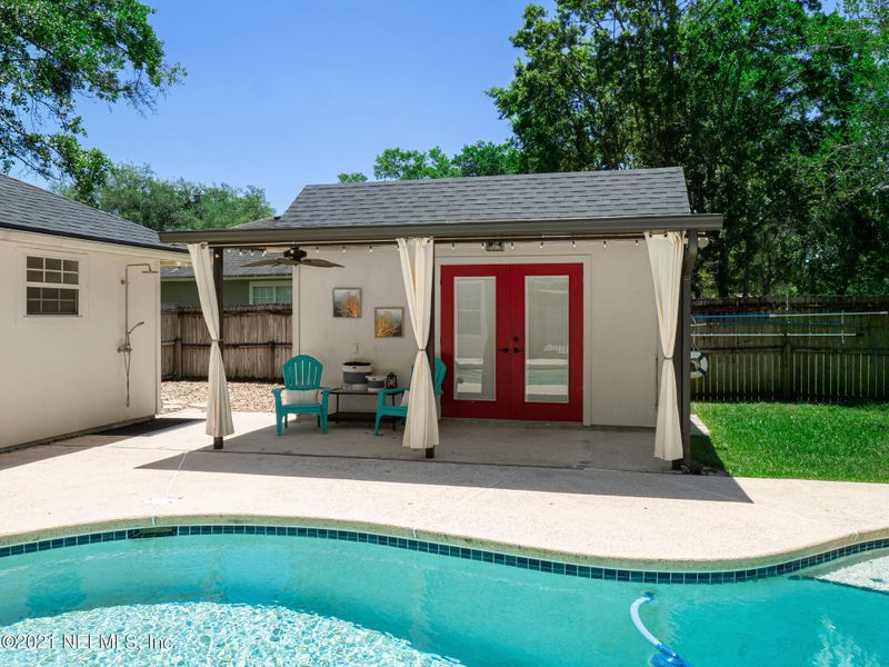 12440 Gentle Knoll Dr E, Jacksonville, FL 32258