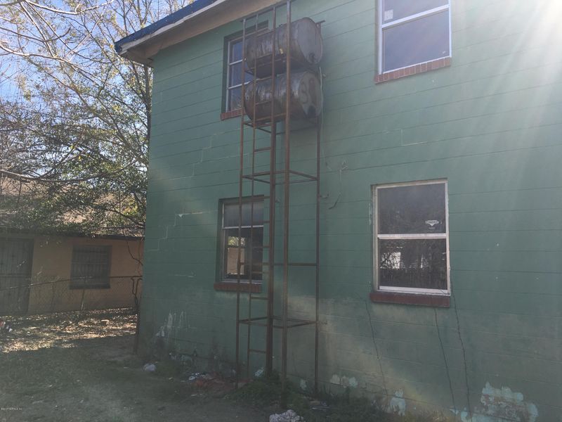 1245 30th St W, Jacksonville, FL 32209