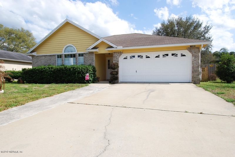 12460 Eagles Claw Ln, Jacksonville, FL 32225