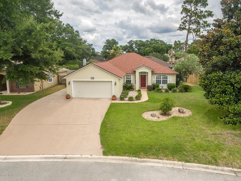 1247 Waterfall Dr, Jacksonville, FL 32225