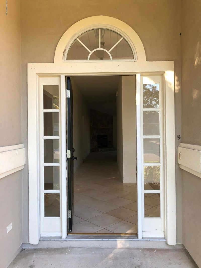 12472 Hatton Chase Ln E, Jacksonville, FL 32258