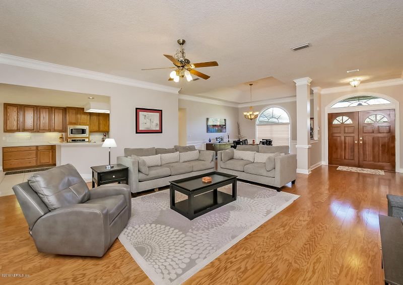 1248 Beekman Dr, Jacksonville, FL 32226