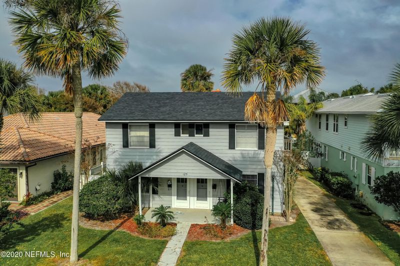 125 37th Ave S, Jacksonville Beach, FL 32250