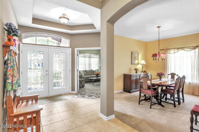 125 Carden Pl, St Johns, FL 32259