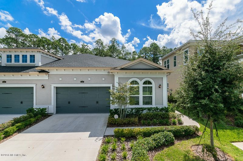 125 Crestway Ln, Jacksonville, FL 32081