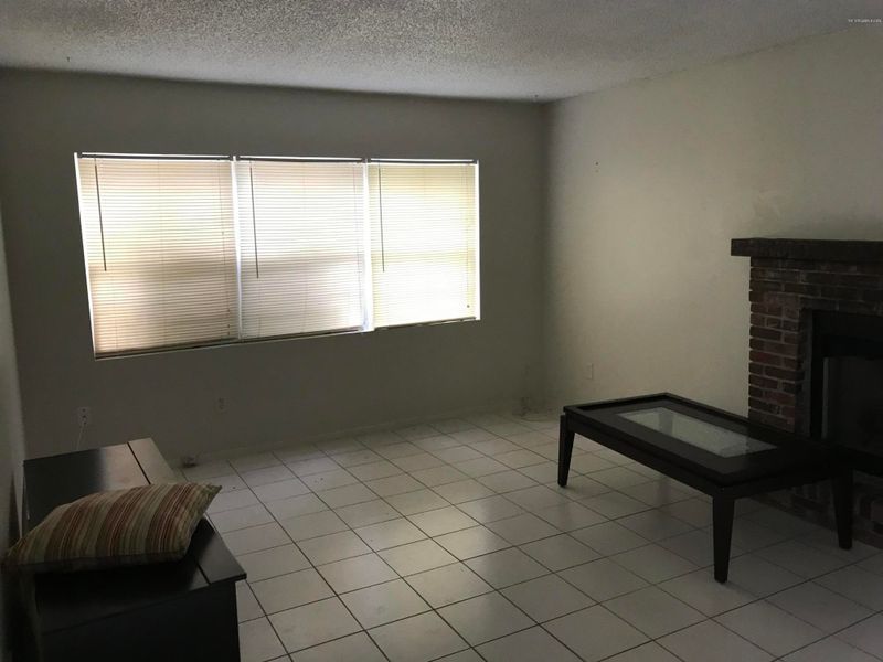 1255 Begonia St, Atlantic Beach, FL 32233