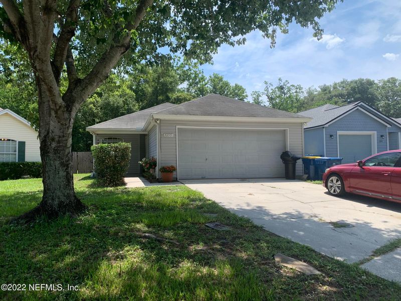 1255 Brookwood Bluff Rd E, Jacksonville, FL 32225