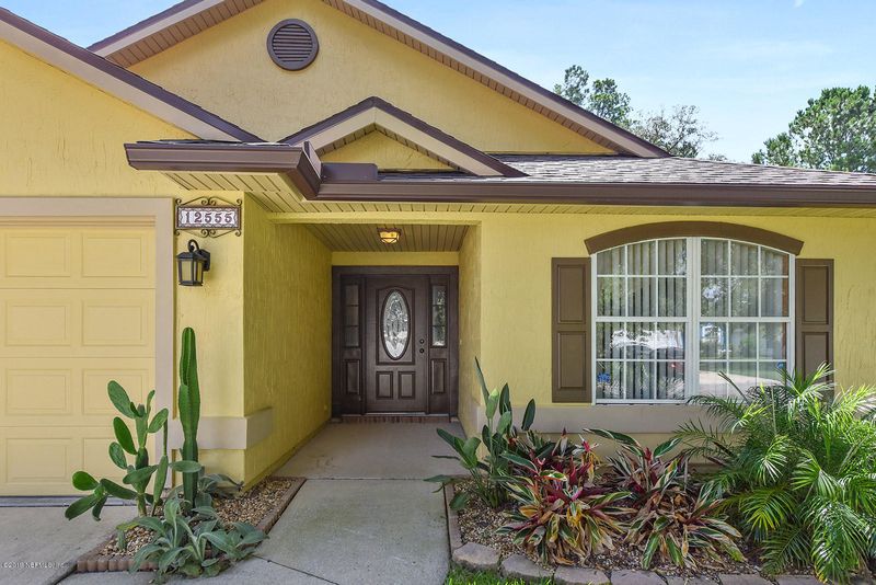 12555 Hidden Gardens Ln, Jacksonville, FL 32258