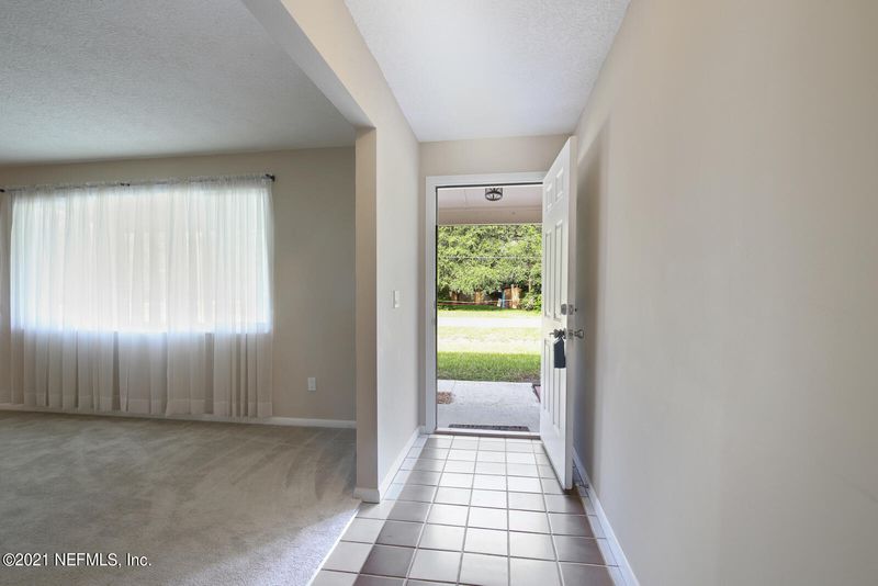 12559 Caron Dr, Jacksonville, FL 32258
