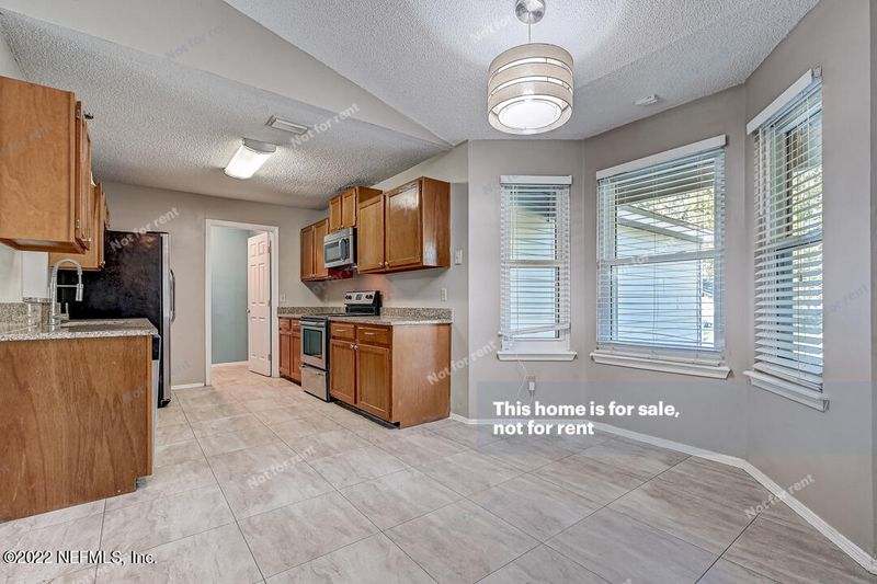 1256 Bee St N, Orange Park, FL 32065