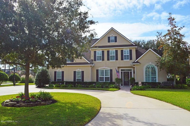 12584 Highview Dr, Jacksonville, FL 32225