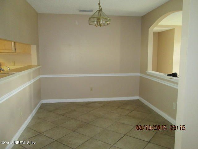 12589 Hickory Lakes Dr S, Jacksonville, FL 32225