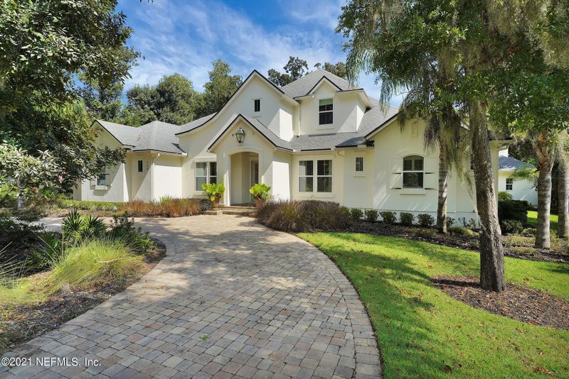 126 Arnau Ct, St Augustine, FL 32095