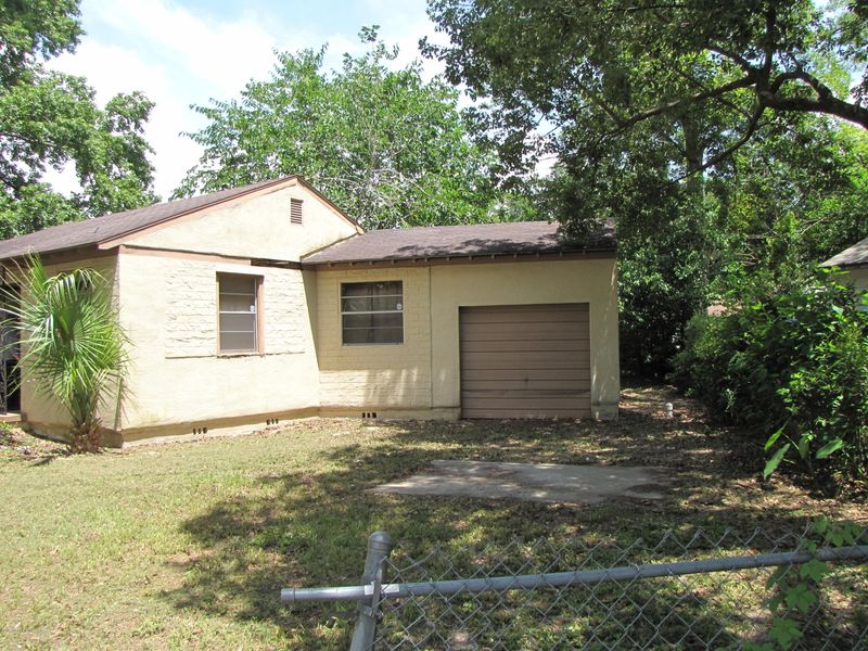 1261 Wainwright Dr, Jacksonville, FL 32208