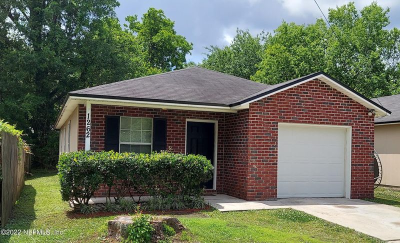 1262 Mull St, Jacksonville, FL 32205