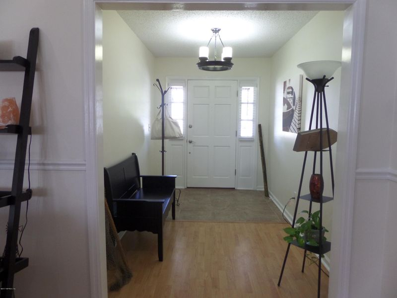12622 Misty Mountain Dr, Jacksonville, FL 32225