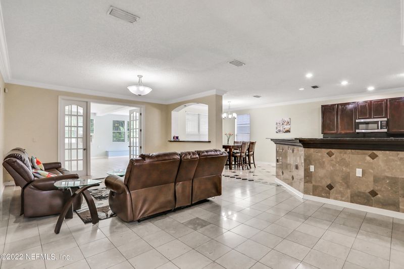 12626 E Tropic Dr, Jacksonville, FL 32225
