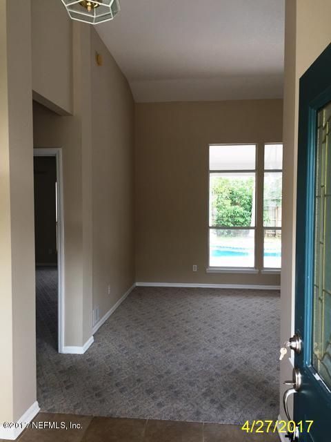 12642 Chapeltown Cir E, Jacksonville, FL 32225