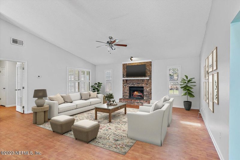 12648 Sand Ridge Dr, Jacksonville, FL 32258