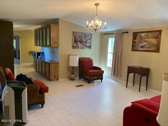 1266 NW 251st St, Lawtey, FL 32058