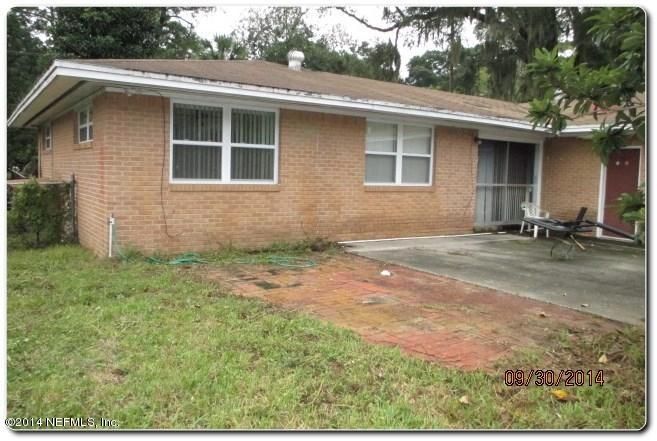 1273 Lamanto Ave E, Jacksonville, FL 32211