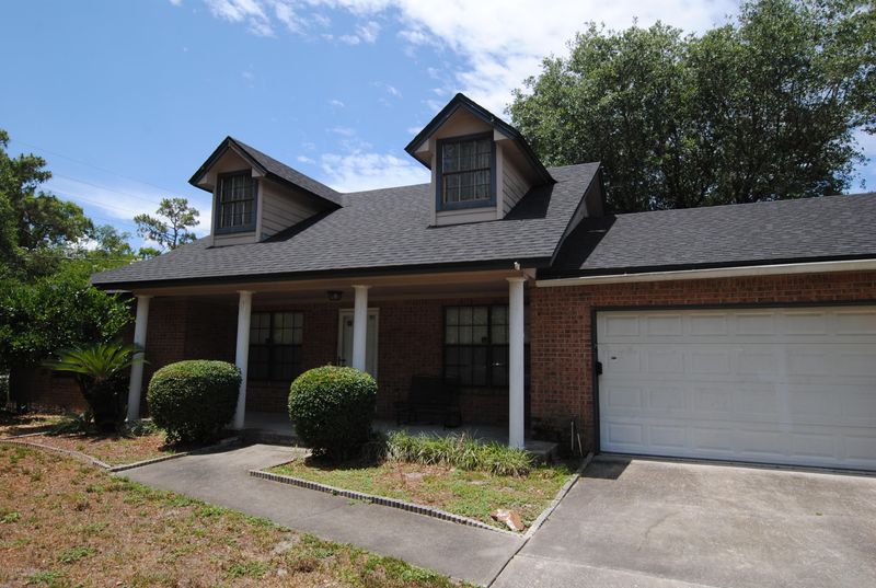 12744 Gathering Oaks Dr, Jacksonville, FL 32258