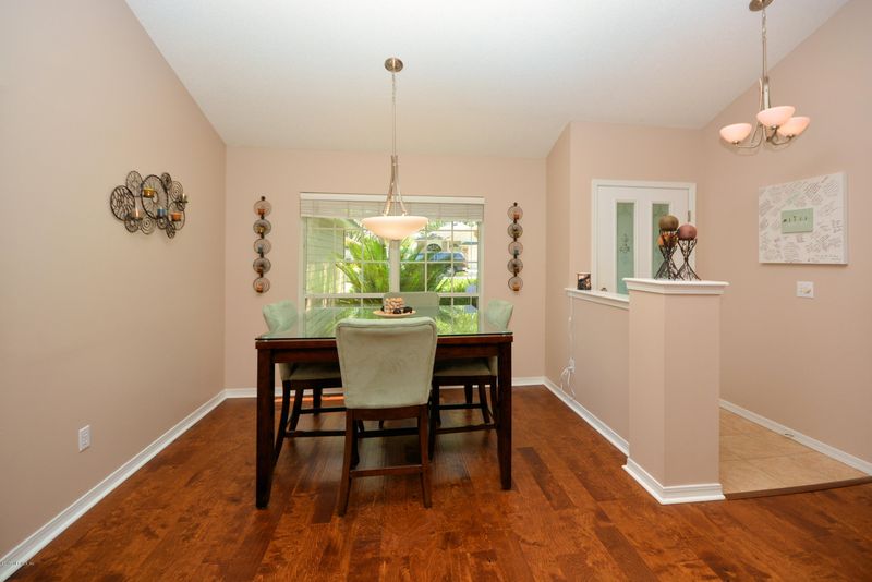 12744 Moose Rd, Jacksonville, FL 32226