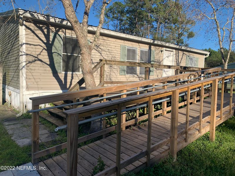 1275 Floyd St, Fleming Island, FL 32003
