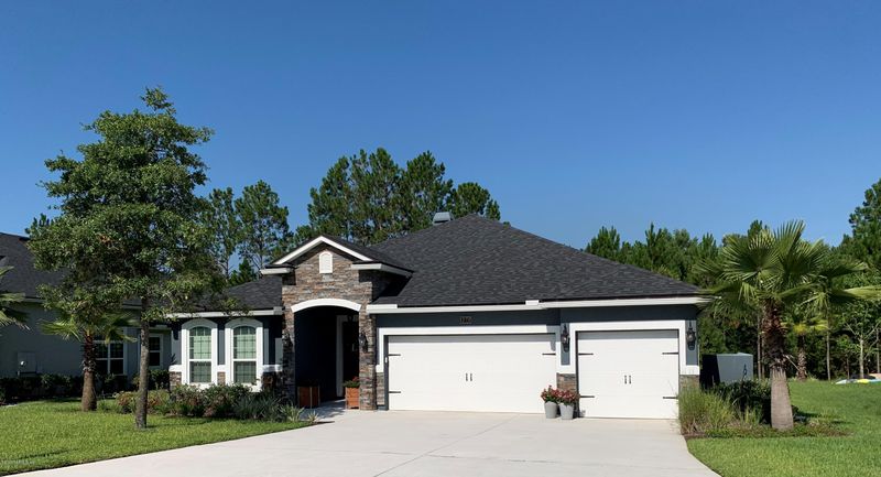 1276 Autumn Pines Dr, Orange Park, FL 32065